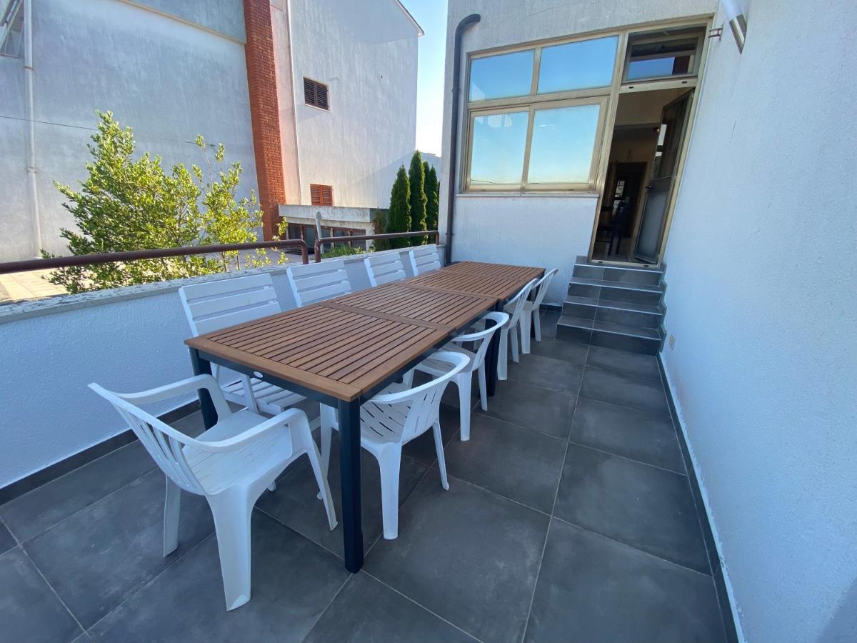 Cukon Holiday Home Premantura Buitenkant foto