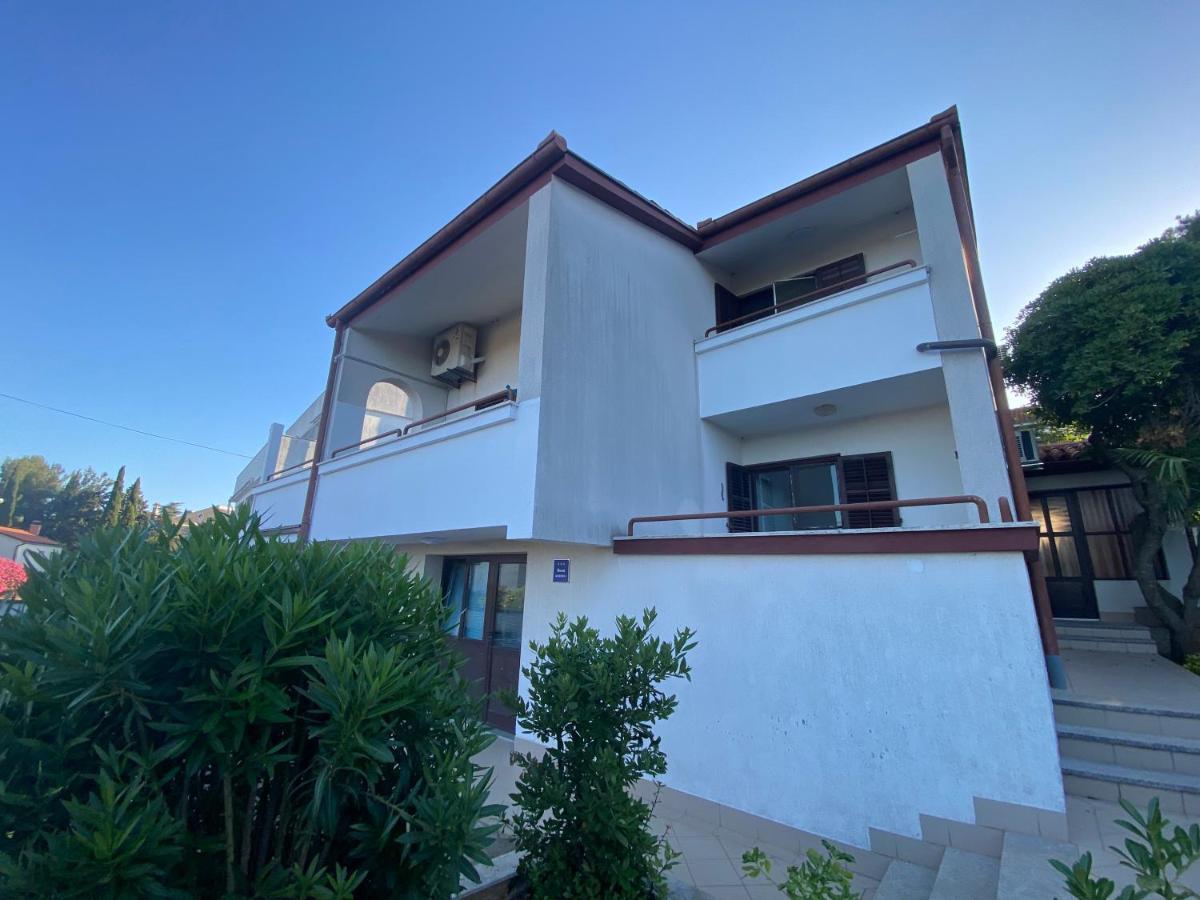 Cukon Holiday Home Premantura Buitenkant foto