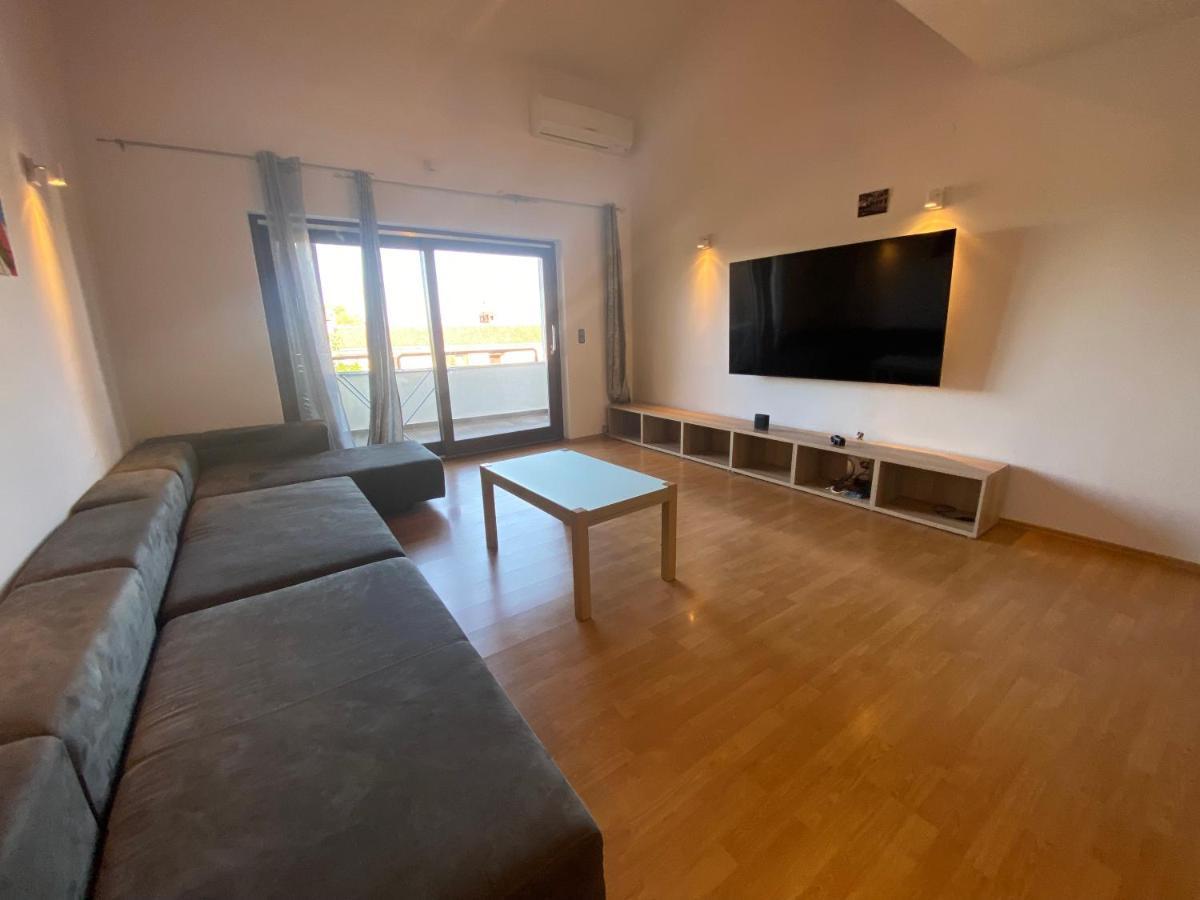 Cukon Holiday Home Premantura Buitenkant foto
